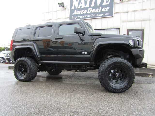 Hummer H3 9