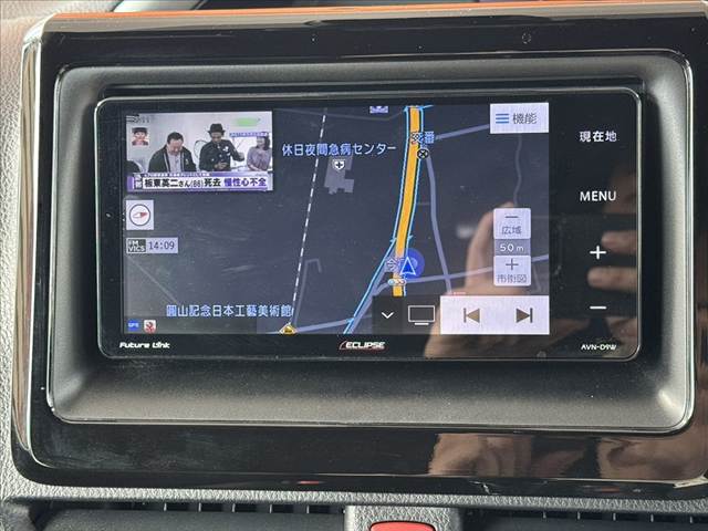 Toyota Voxy 3