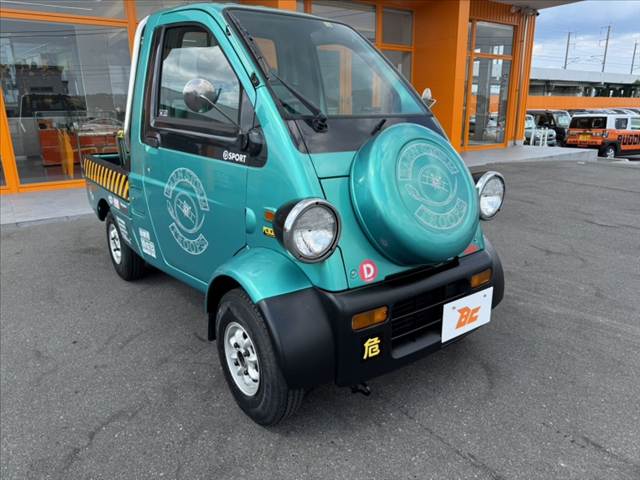 Daihatsu Midget II 8