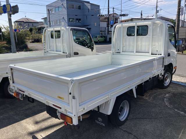 Toyota Toyoace 11