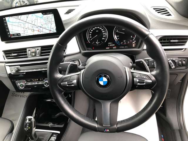 BMW X1 12