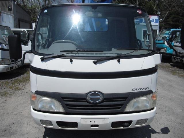 Hino Dutro 2
