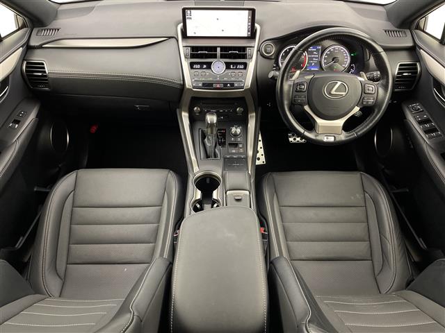 Lexus NX 3