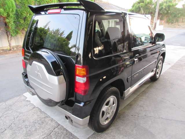 Mitsubishi Pajero Mini 7