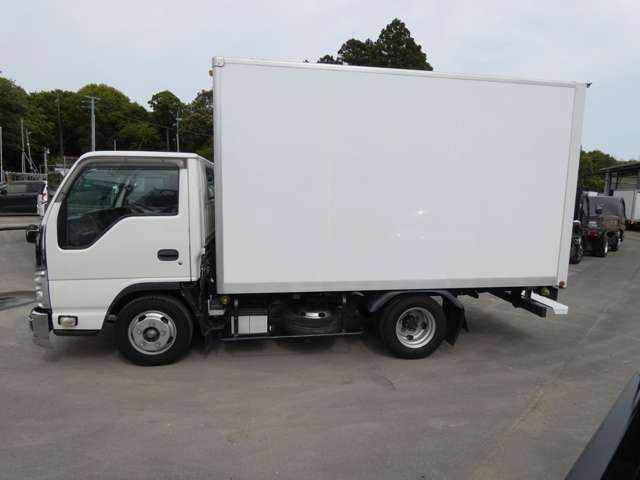 Isuzu Elf 5