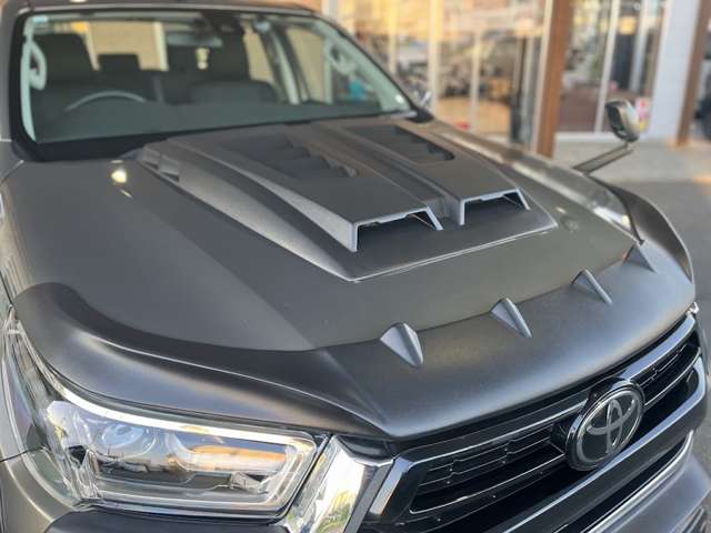 Toyota Hilux 7