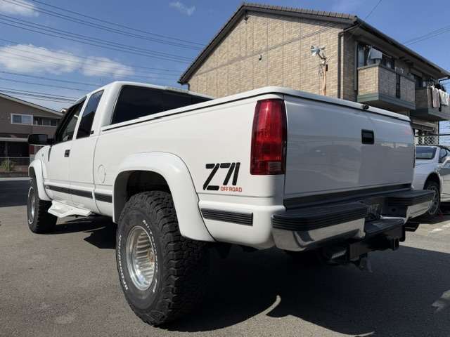 GMC Sierra 8