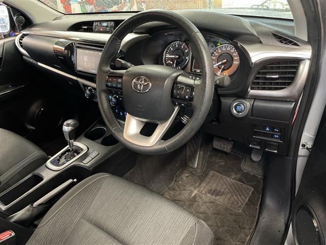 Toyota Hilux 12