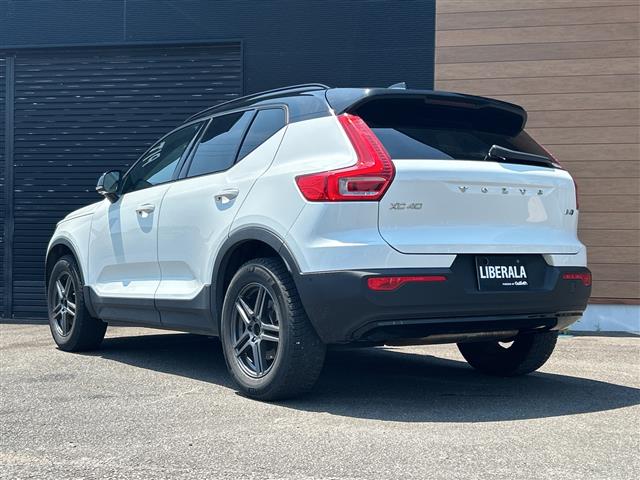Volvo XC40 11