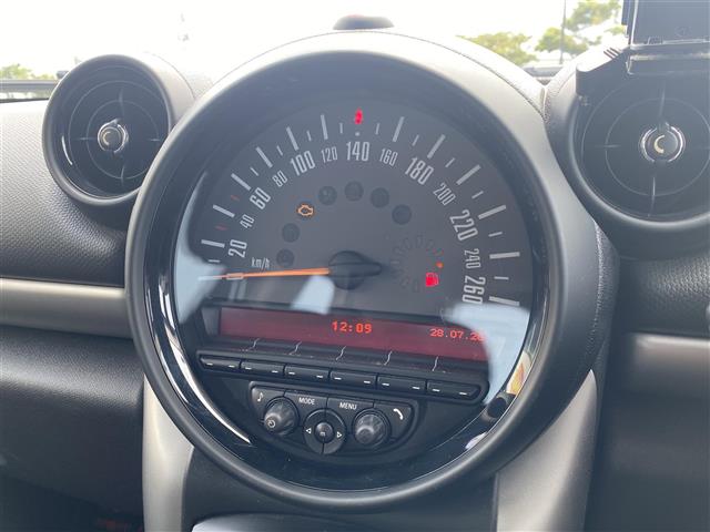 MINI Crossover 5