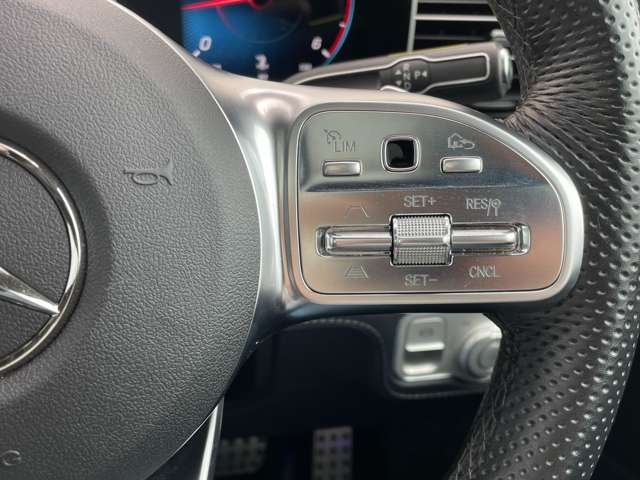 Mercedes-Benz GLE 8