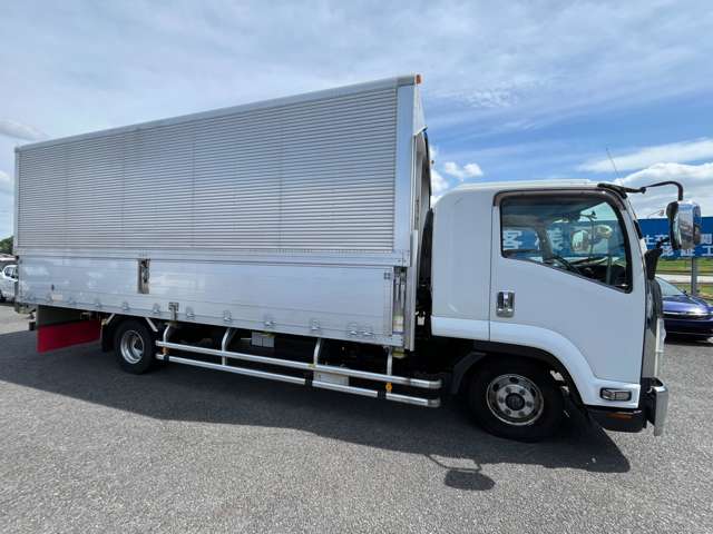 Isuzu Forward 5