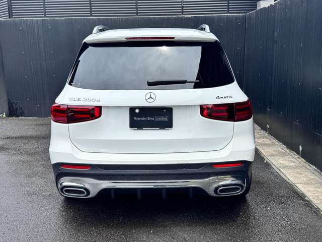 Mercedes-Benz GLB 5