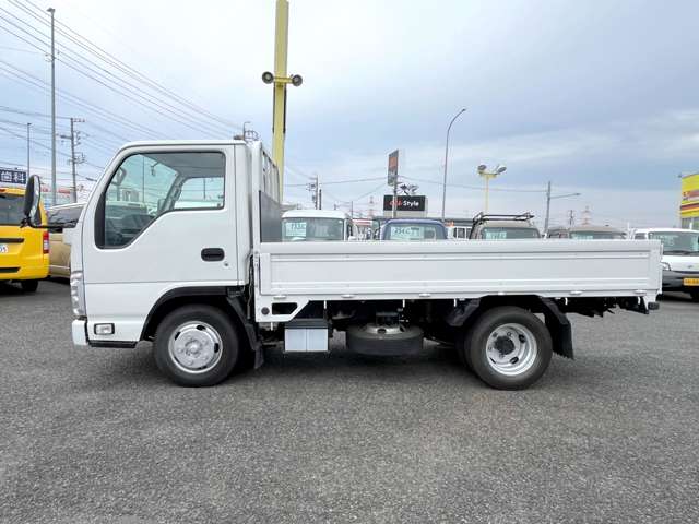 Isuzu Elf 3