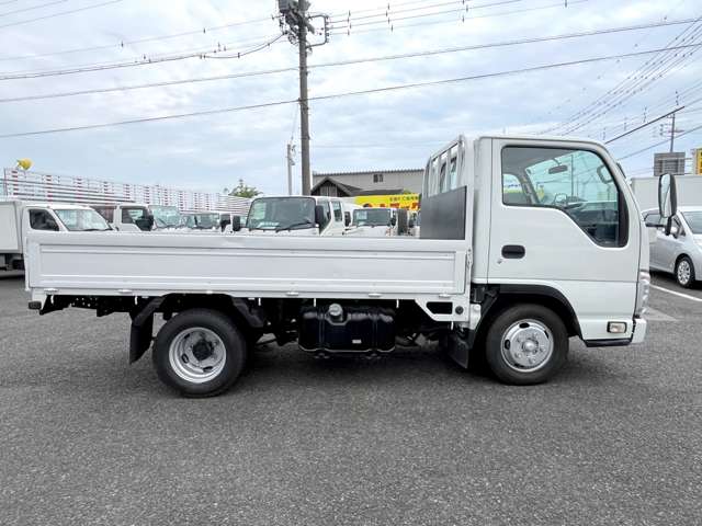 Isuzu Elf 4