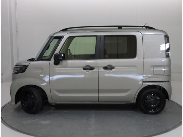 Suzuki Spacia Base 9