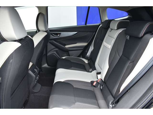 Subaru Levorg Layback 11
