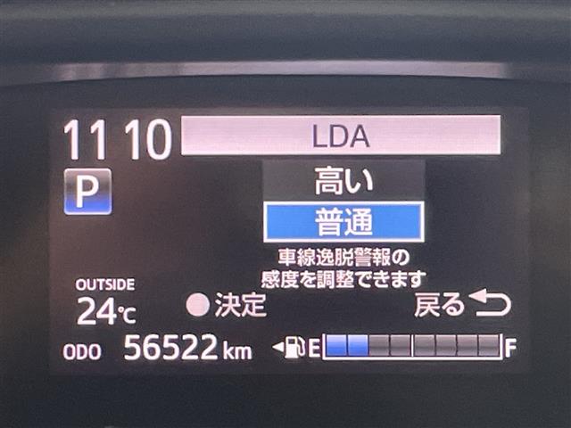 Toyota Sienta 6