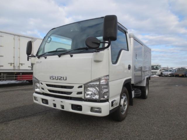 Isuzu Elf 3