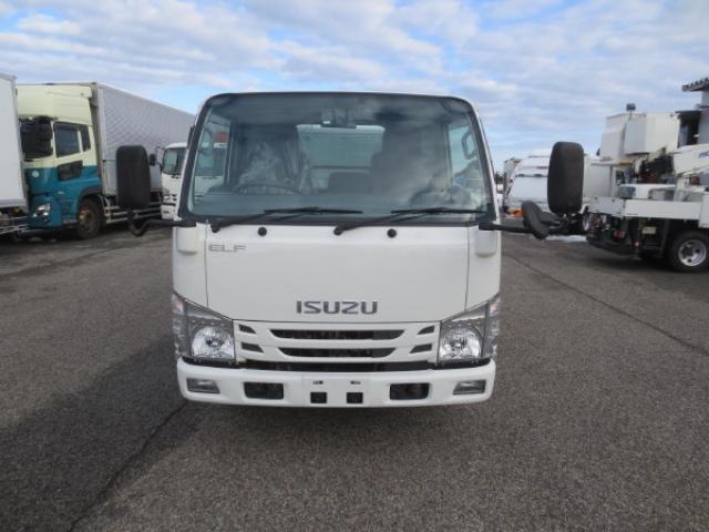 Isuzu Elf 6