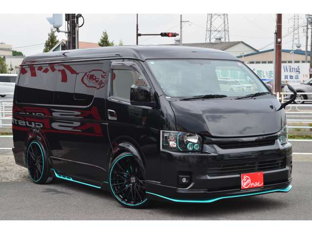 Toyota Hiace 9