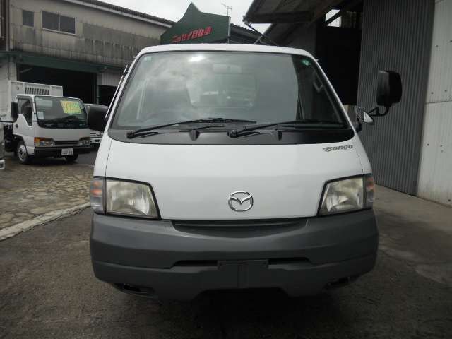 Mazda Bongo Truck 3