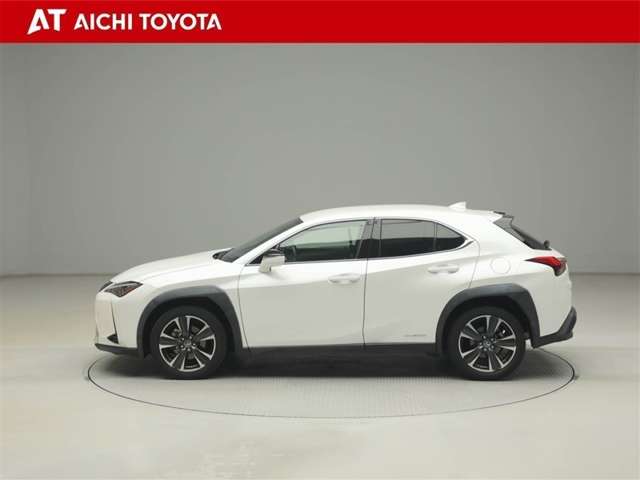 Lexus UX 3