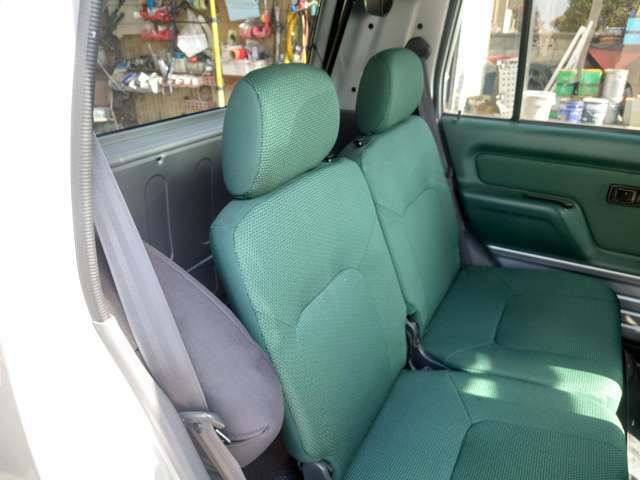 Daihatsu ネイキッド 12