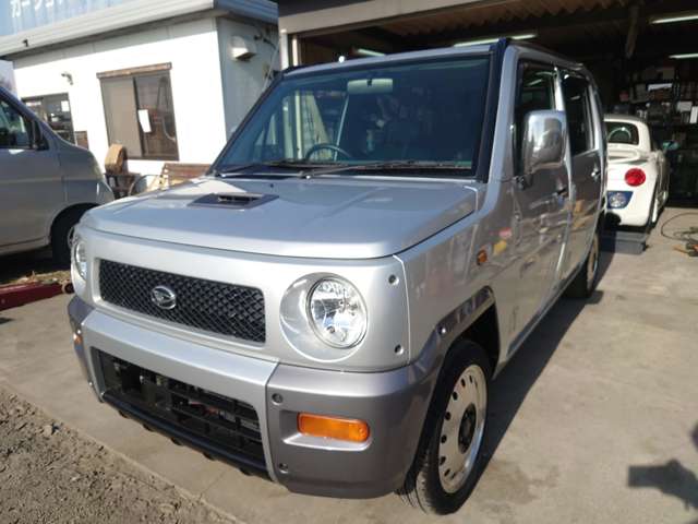 Daihatsu ネイキッド 4