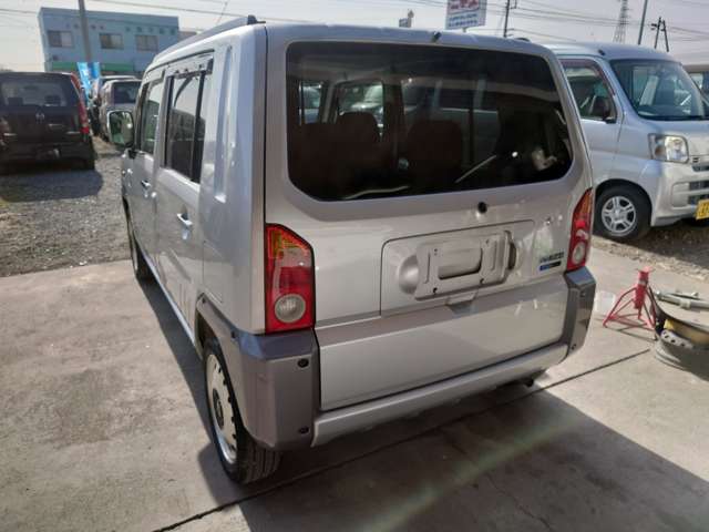 Daihatsu ネイキッド 6