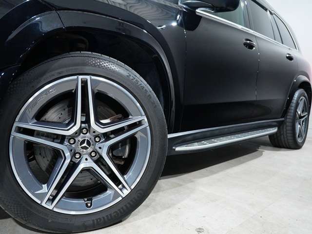 Mercedes-Benz GLS 11