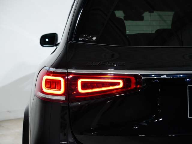 Mercedes-Benz GLS 7