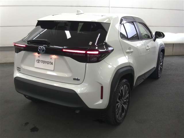 Toyota Yaris Cross 4