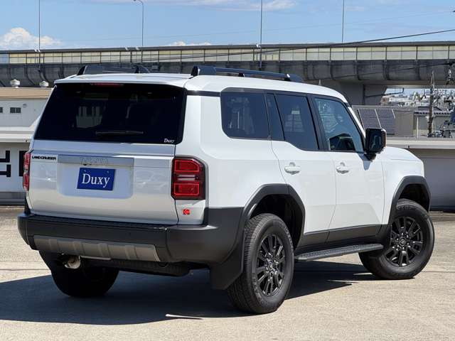 Toyota Land Cruiser 250 11