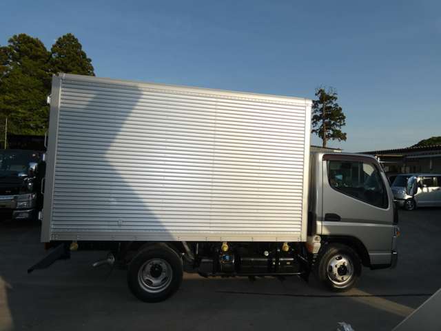 Mitsubishi Fuso Canter 5