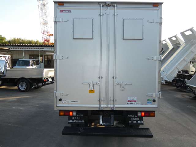 Mitsubishi Fuso Canter 8