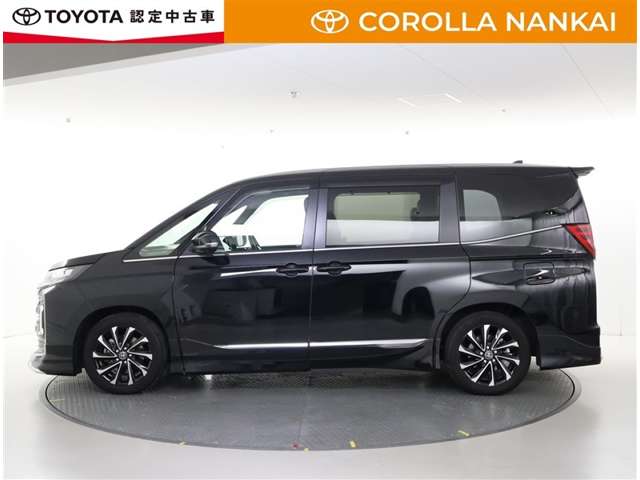 Toyota Noah 2