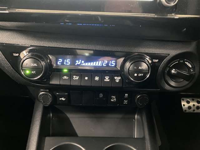 Toyota Hilux 12