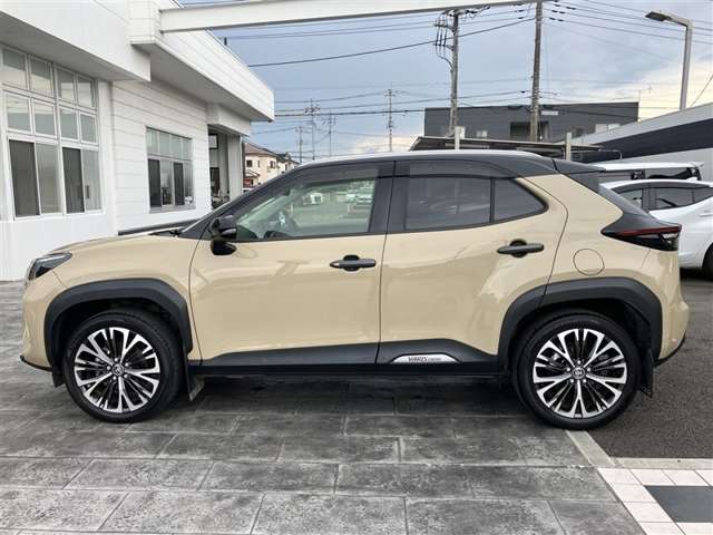 Toyota Yaris Cross 8