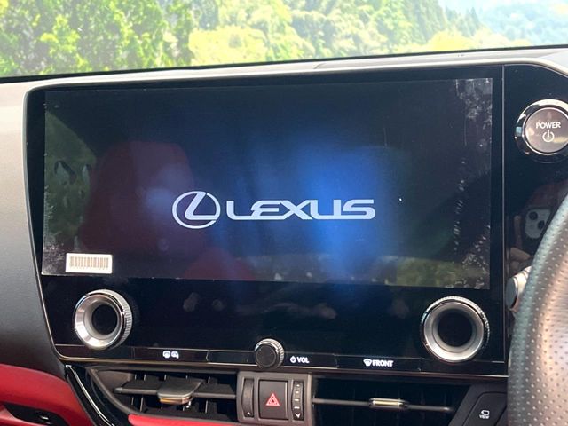 Lexus NX 3