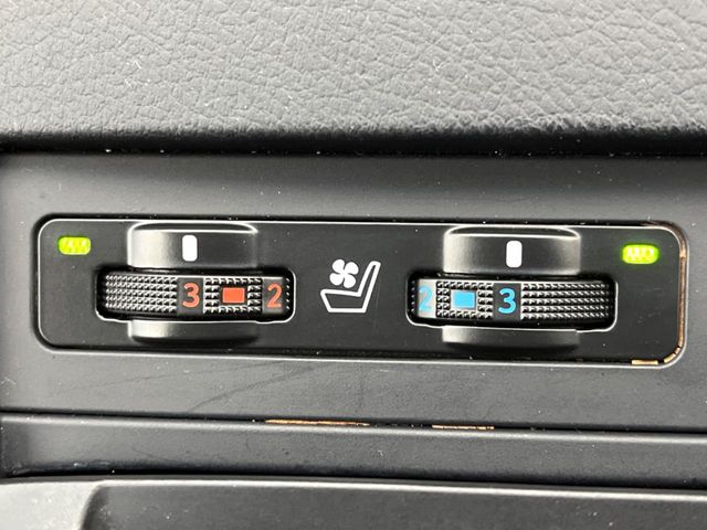 Lexus RX Hybrid 7