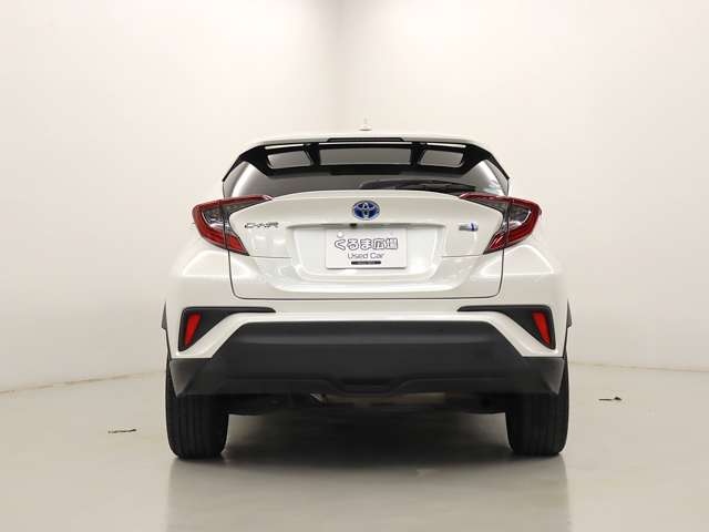 Toyota C-HR 7