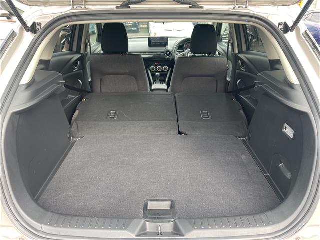 Mazda CX-3 11