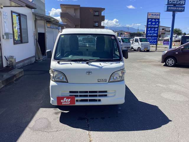 Toyota Pixis Truck 2