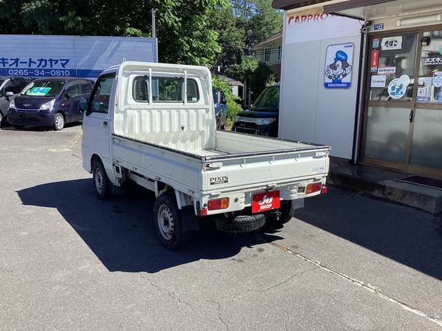 Toyota Pixis Truck 6