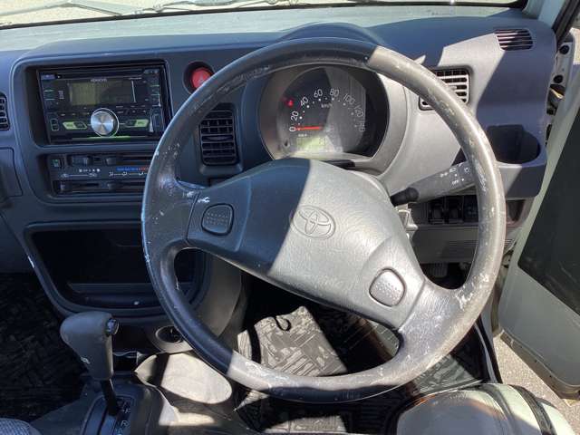 Toyota Pixis Truck 8