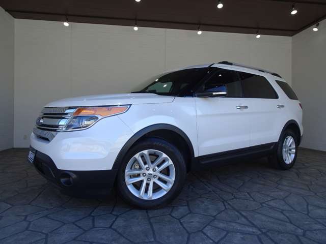 Ford Explorer 2