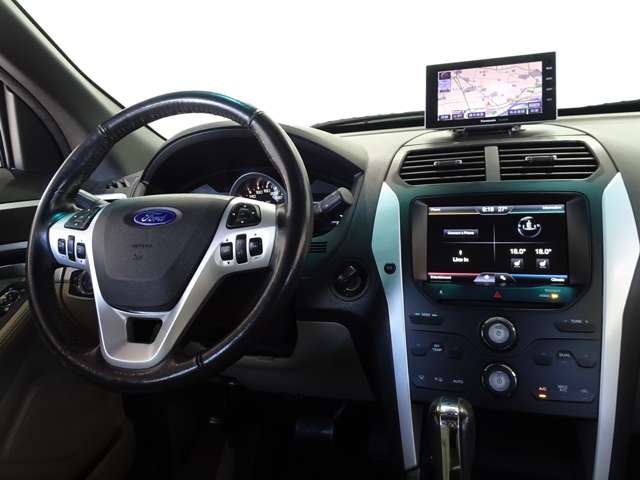 Ford Explorer 5