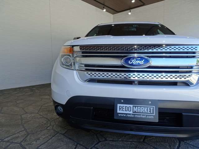 Ford Explorer 8