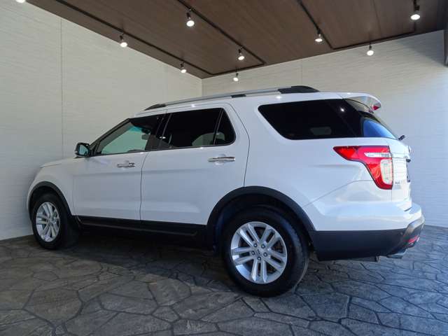 Ford Explorer 10